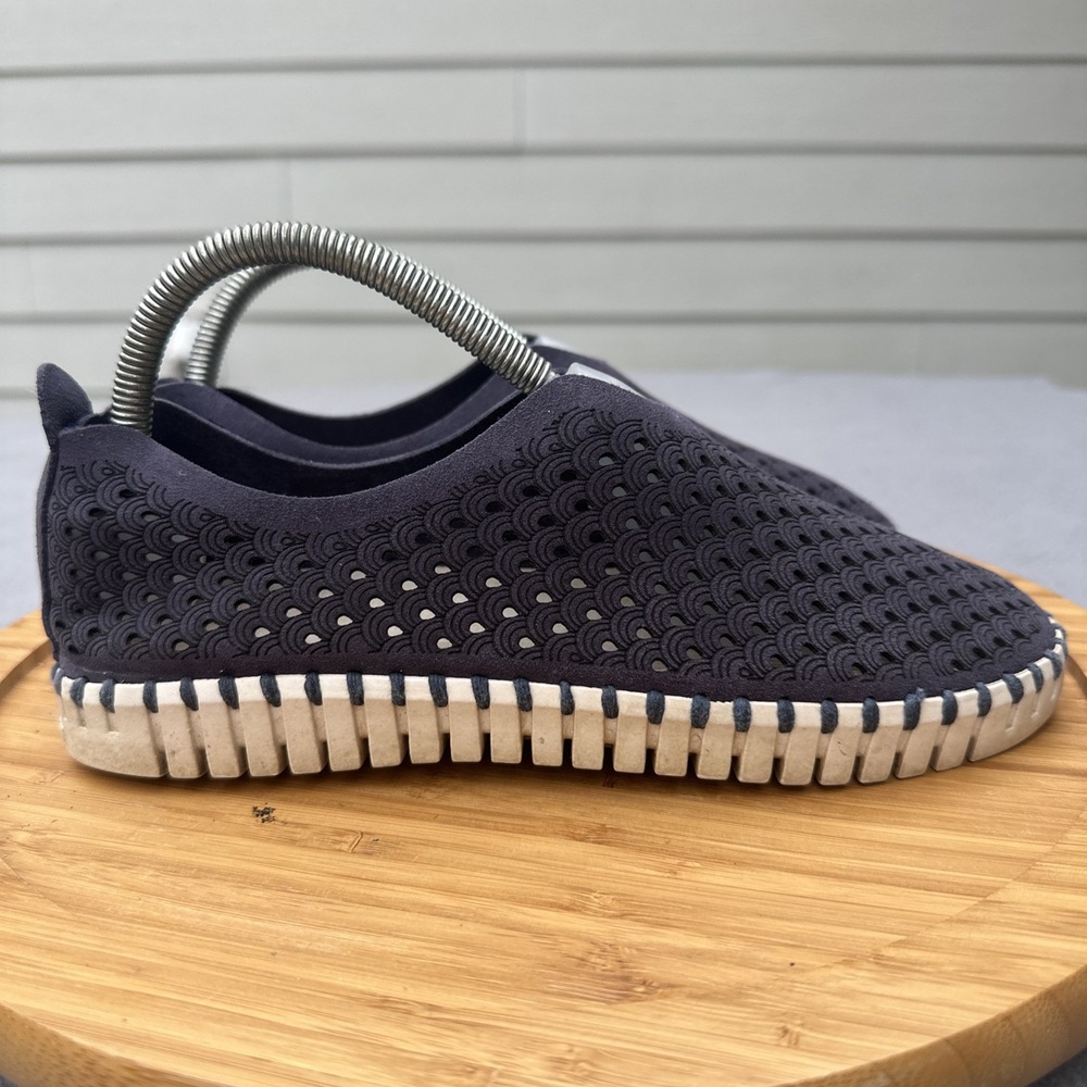 Ilse Jacobsen Tulip Flats Slip On Shoe Womens EU 37 US 6.5-7 Blue Casual Chic‎